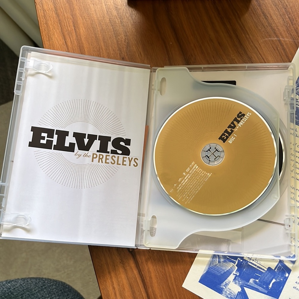 Elvis Collectibles Memorabilia Bundle